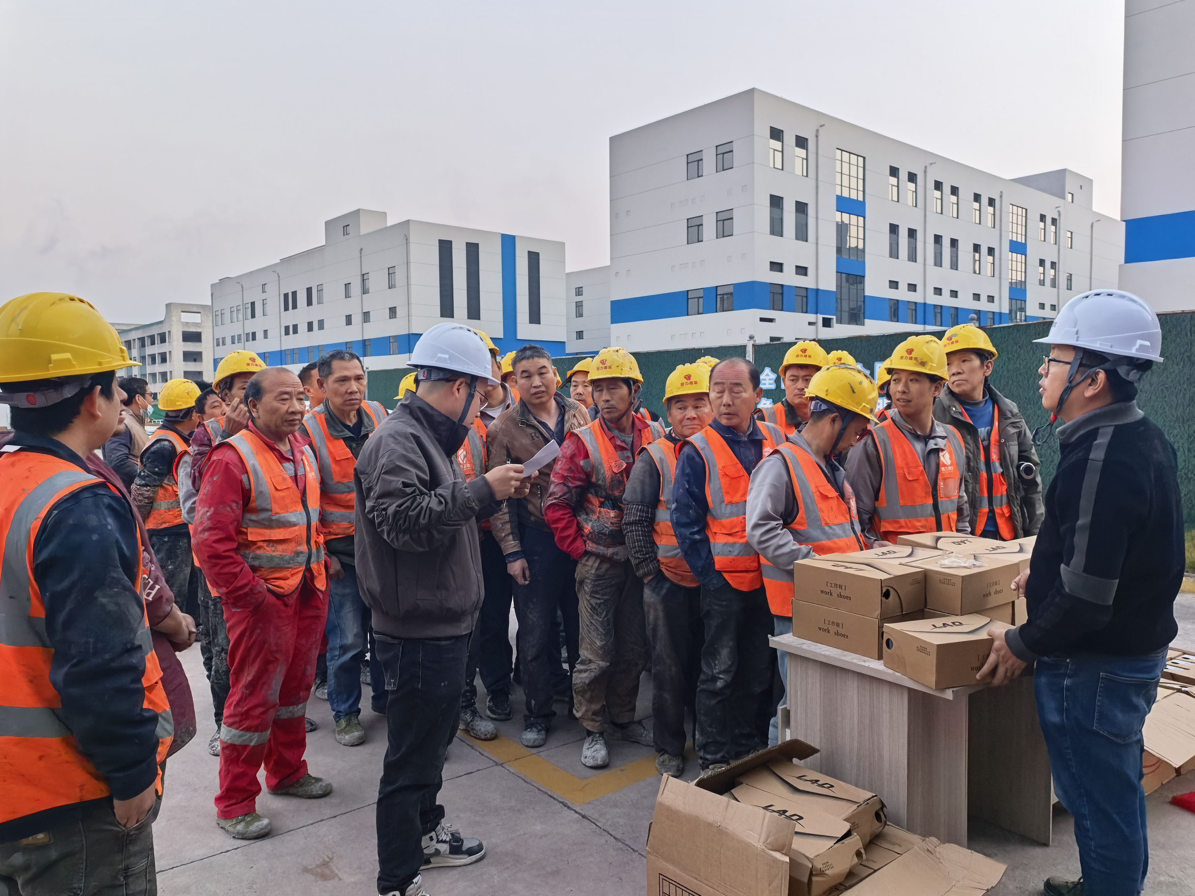 1765505267915800.jpg 1765505267915800.jpg