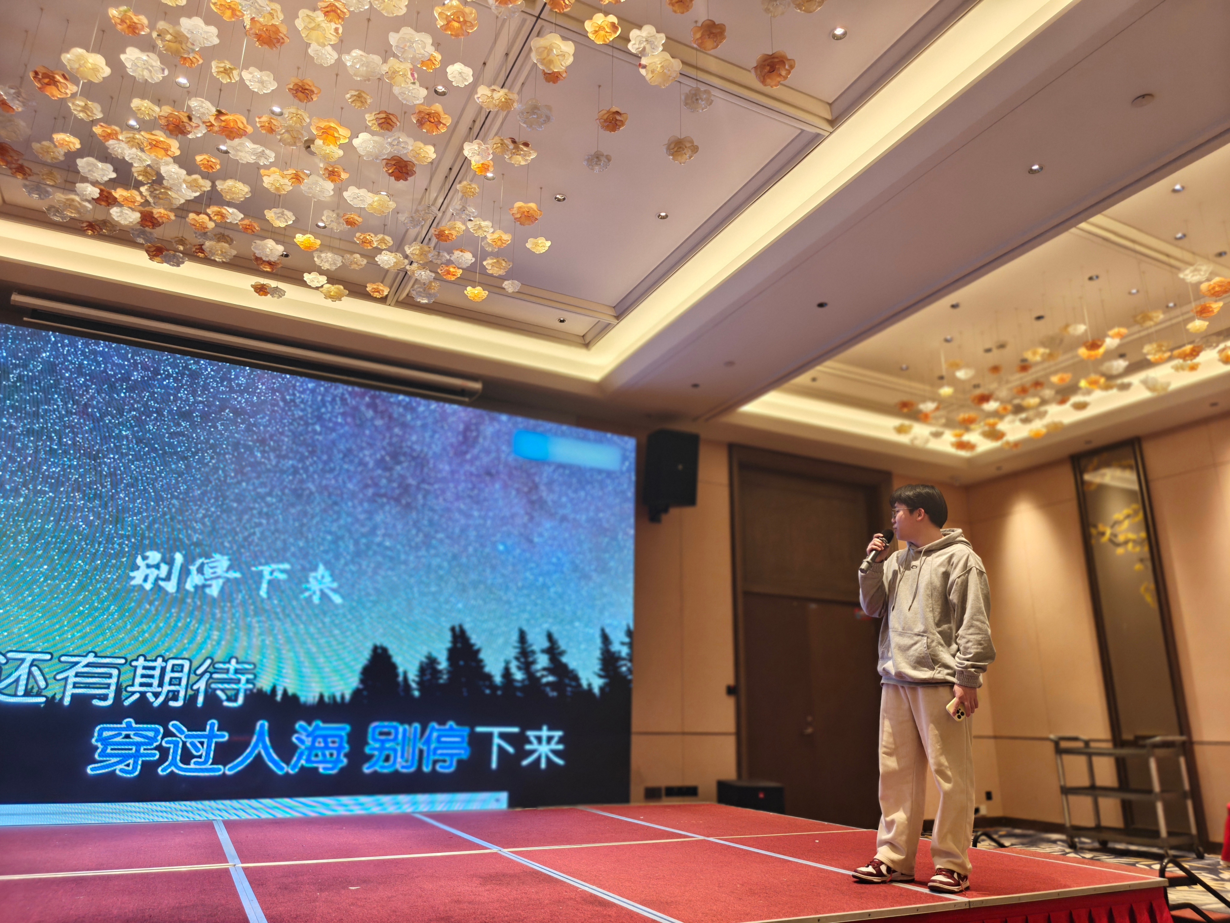 1770798801189824.jpg 1770798801189824.jpg